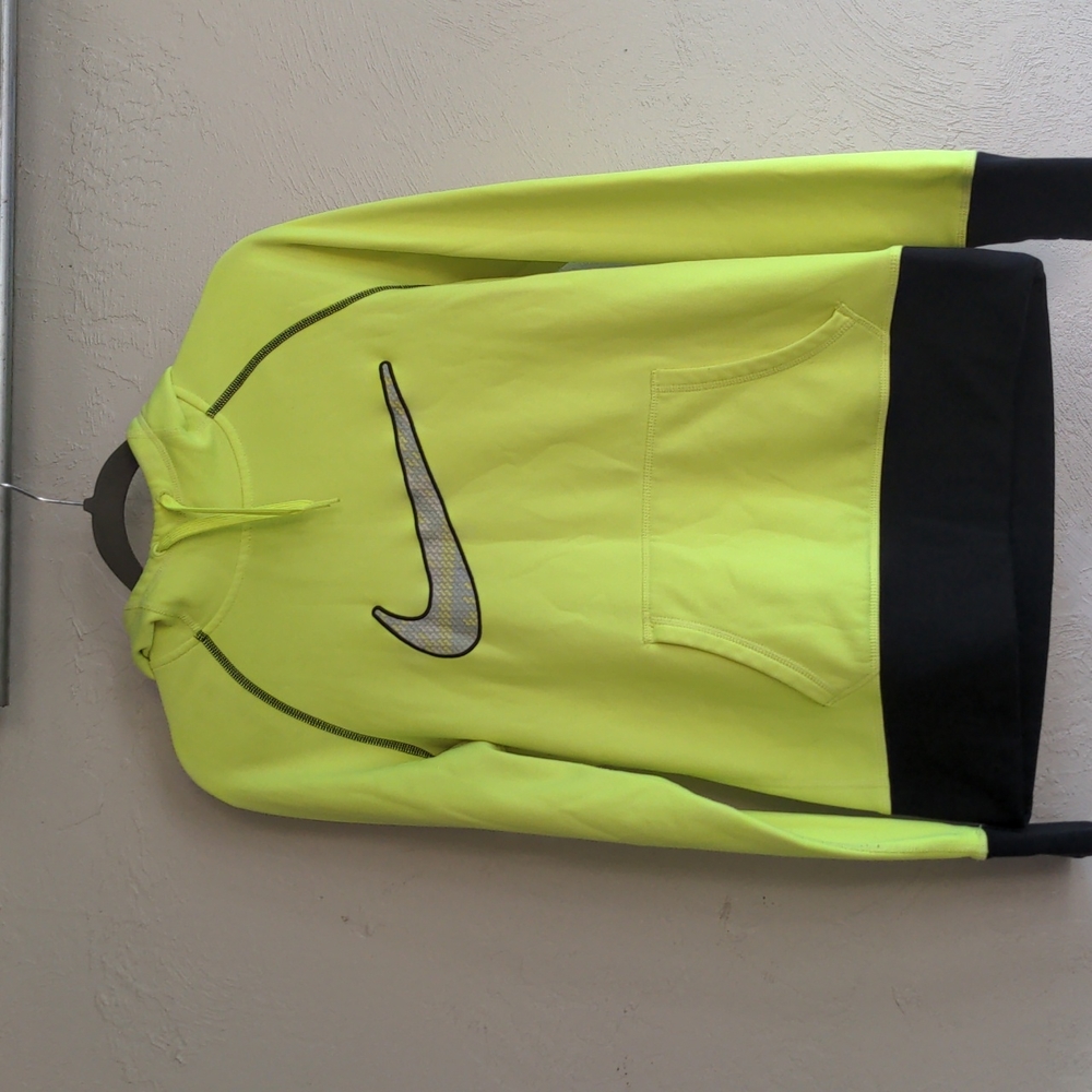 Nike sweater